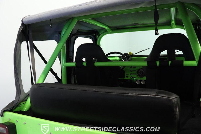 Jeep-Cj5-1976-Limelight-Green-Black-48