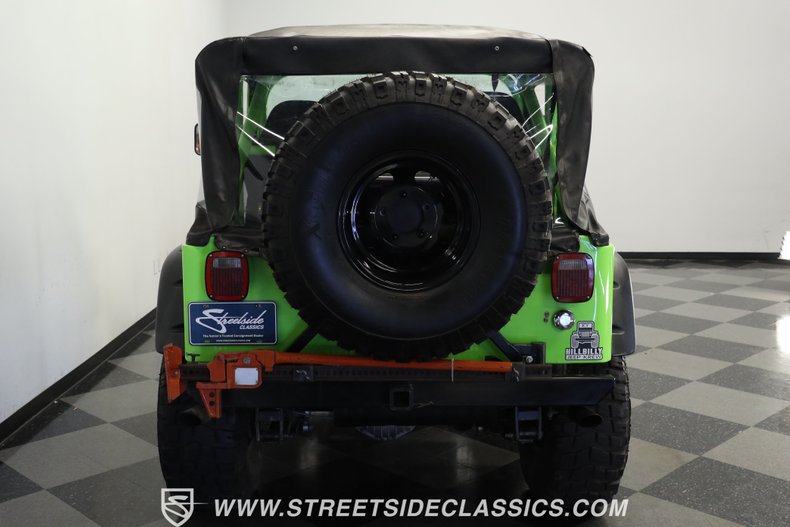 Jeep-Cj5-1976-Limelight-Green-Black-7