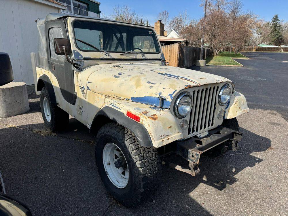 Jeep-Cj5-1976-white-1