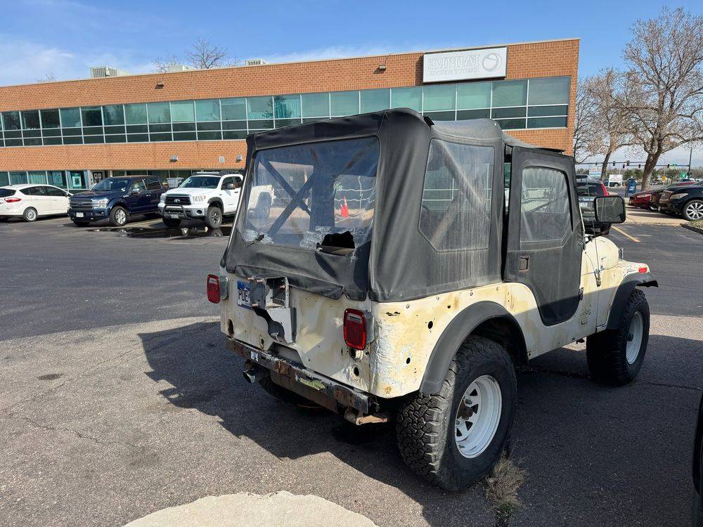 Jeep-Cj5-1976-white-3