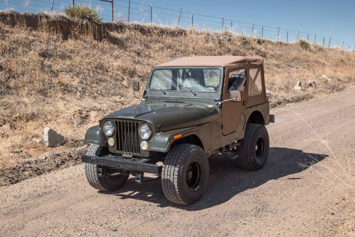 Jeep-Cj5-1977-Green
