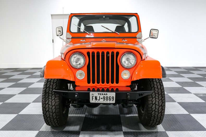 Jeep-Cj5-1977-Orange-Black-1
