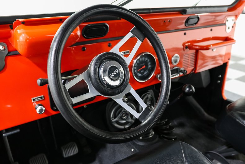 Jeep-Cj5-1977-Orange-Black-12