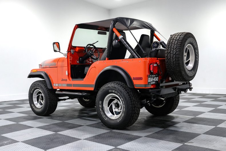 Jeep-Cj5-1977-Orange-Black-4