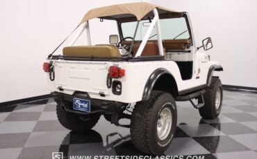 Jeep-Cj5-1978-White-Tan-10