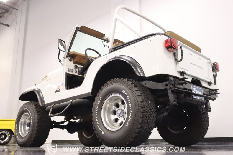 Jeep-Cj5-1978-White-Tan-26
