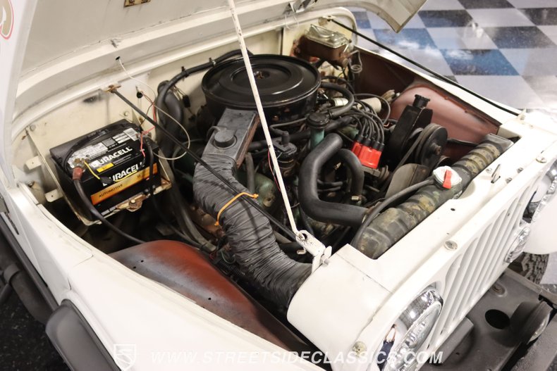 Jeep-Cj5-1978-White-Tan-35