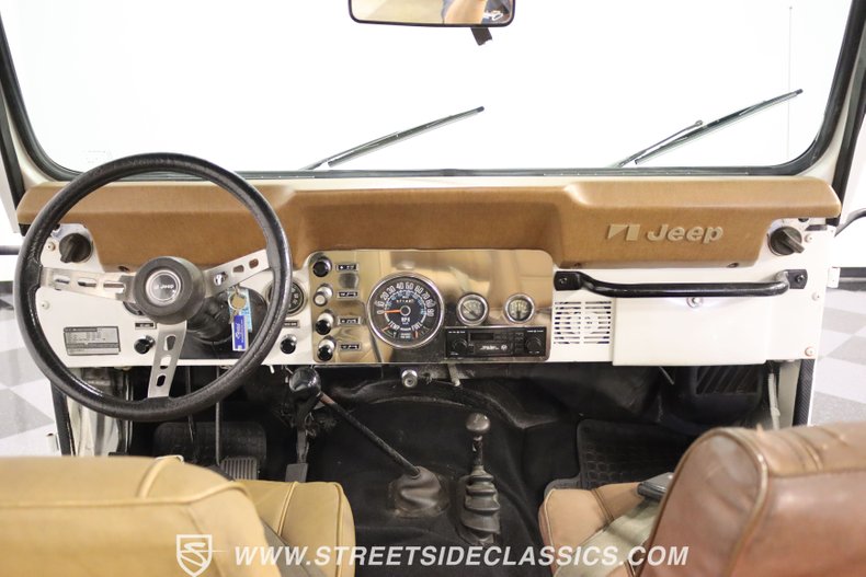 Jeep-Cj5-1978-White-Tan-49