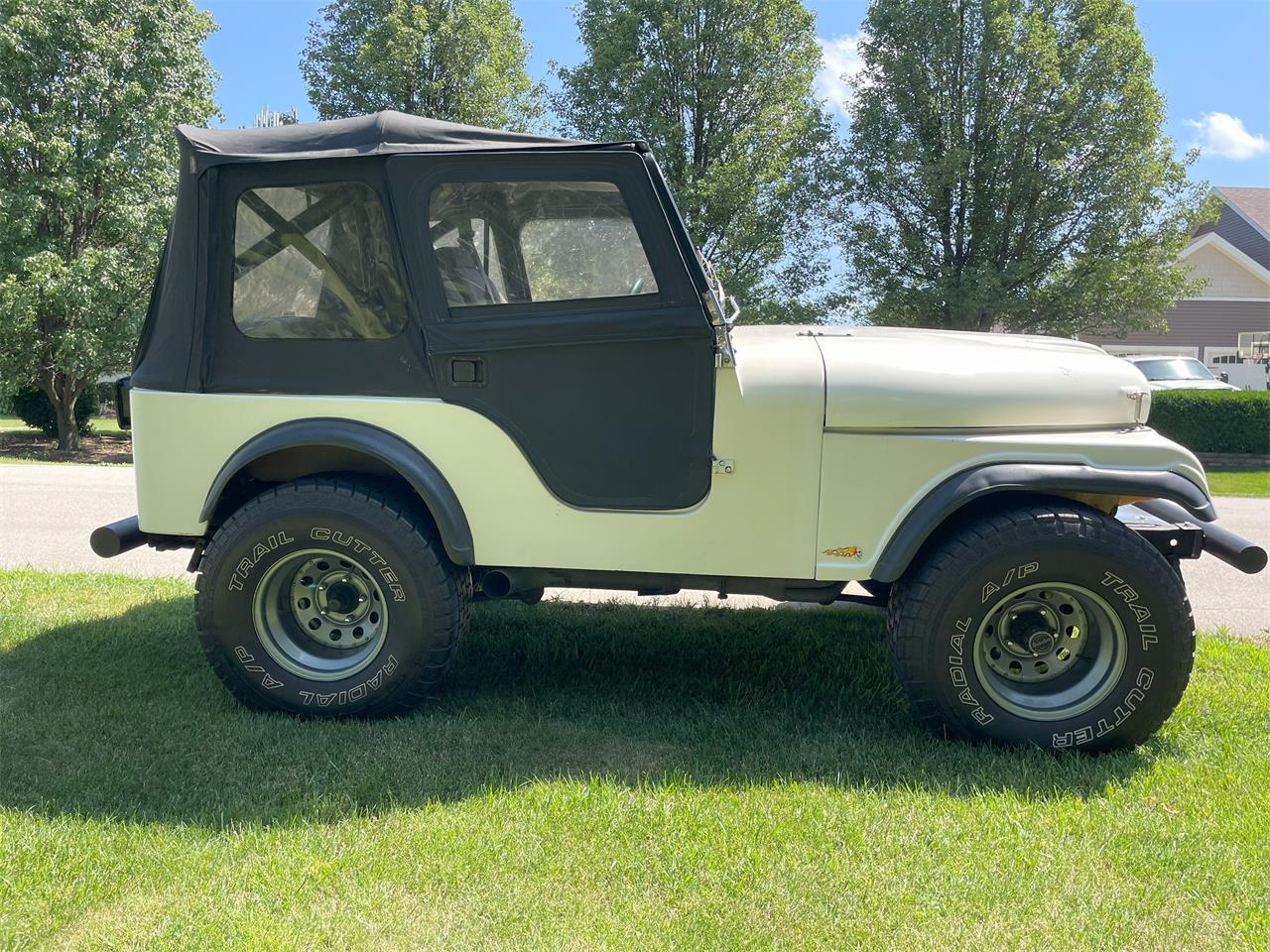 Jeep-Cj5-1980-White-White-13