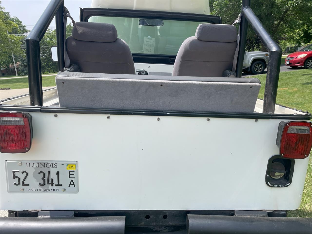 Jeep-Cj5-1980-White-White-37