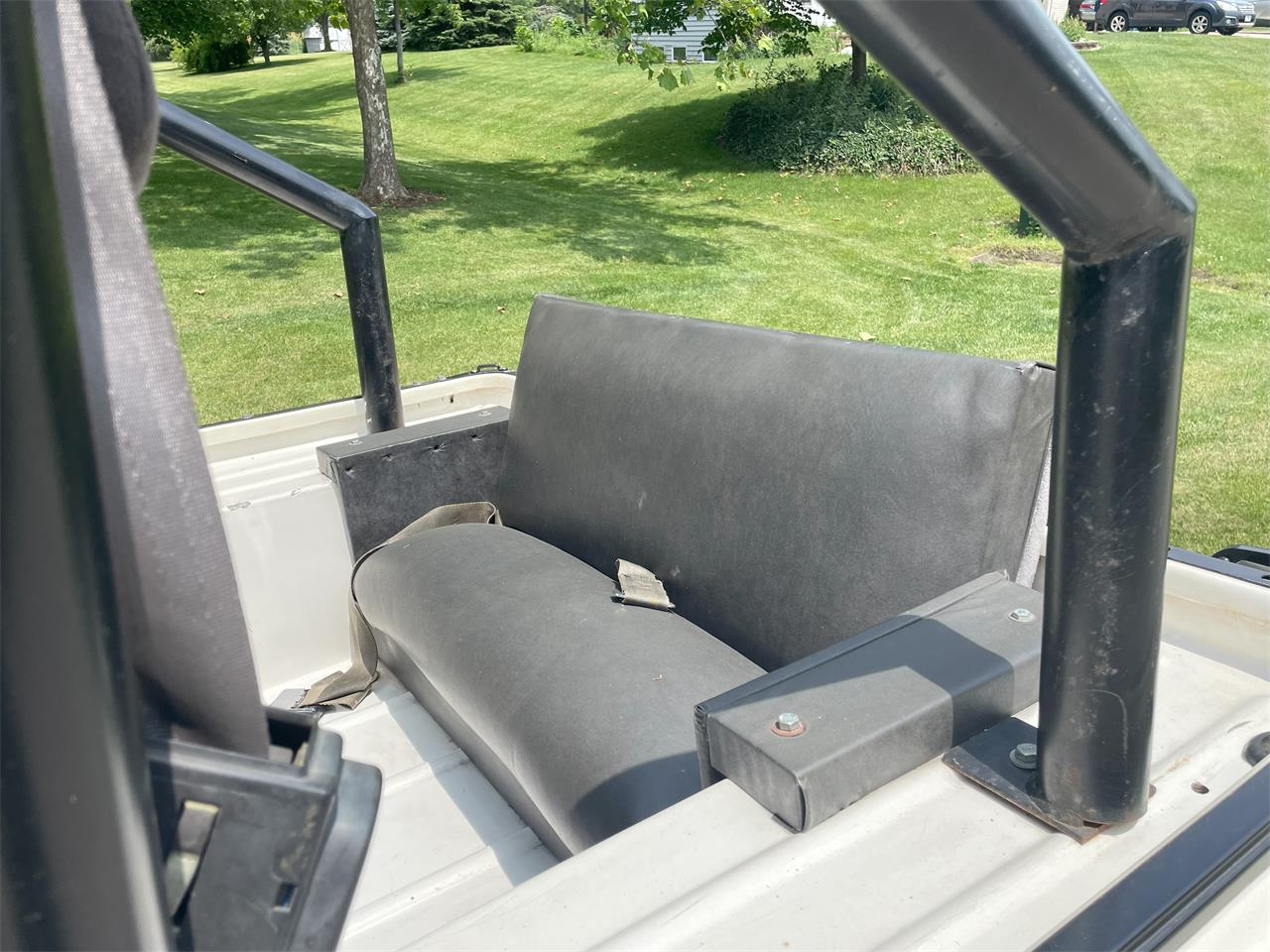 Jeep-Cj5-1980-White-White-41