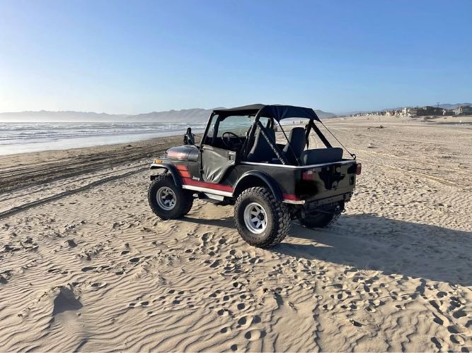 Jeep-Cj5-1982-Black-Black-4