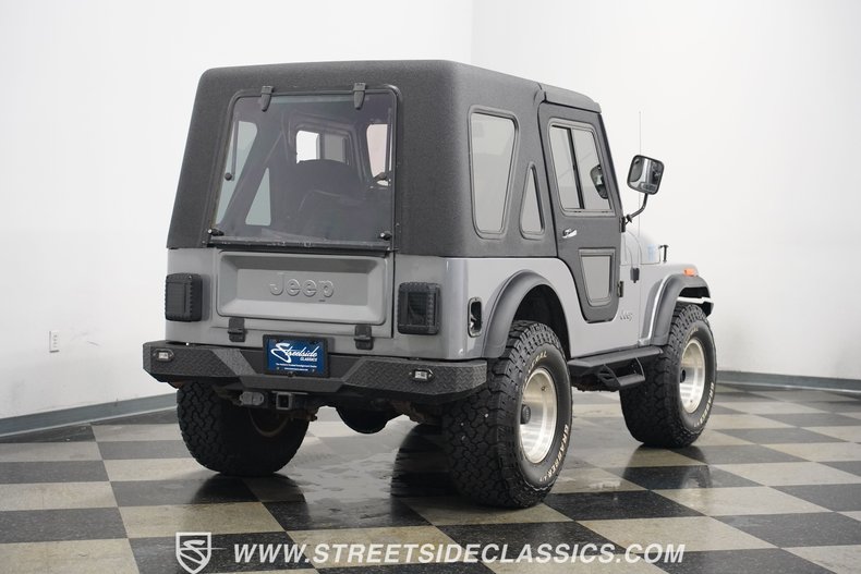 Jeep-Cj5-1982-Silver-Black-21