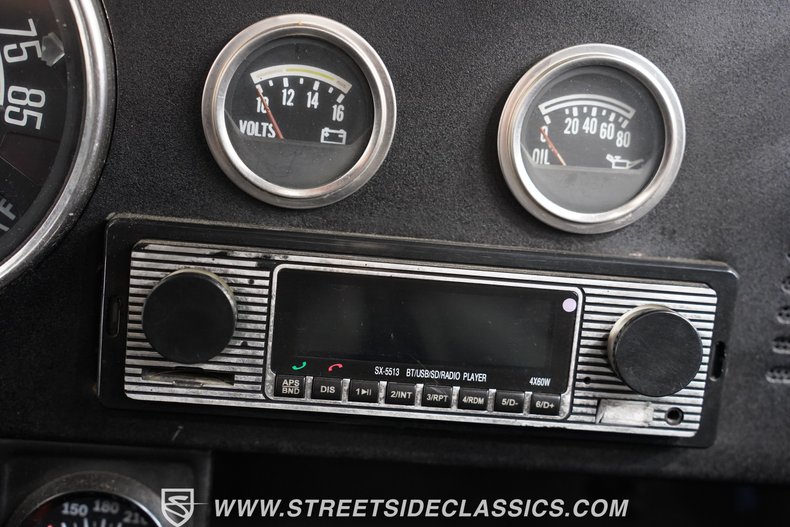 Jeep-Cj5-1982-Silver-Black-45