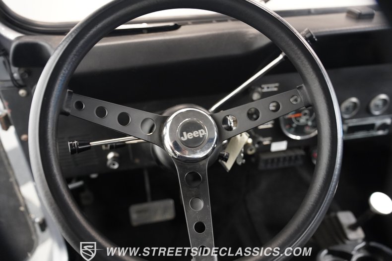 Jeep-Cj5-1982-Silver-Black-8