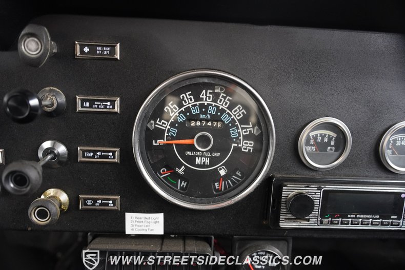 Jeep-Cj5-1982-Silver-Black-9