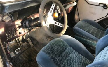 Jeep-Cj5-1983-11