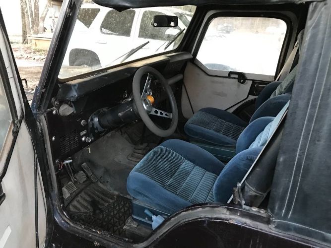 Jeep-Cj5-1983-6