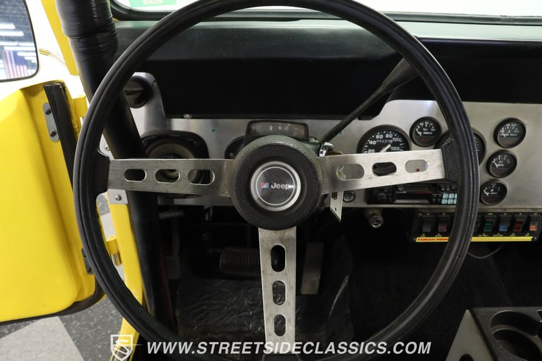 Jeep-Cj7-1976-Yellow-Gray-31