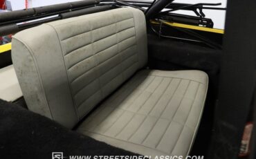 Jeep-Cj7-1976-Yellow-Gray-36