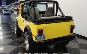 Jeep-Cj7-1976-Yellow-Gray-9