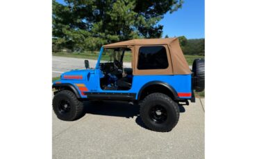 Jeep-Cj7-1977-Brilliant-Blue-Black-12