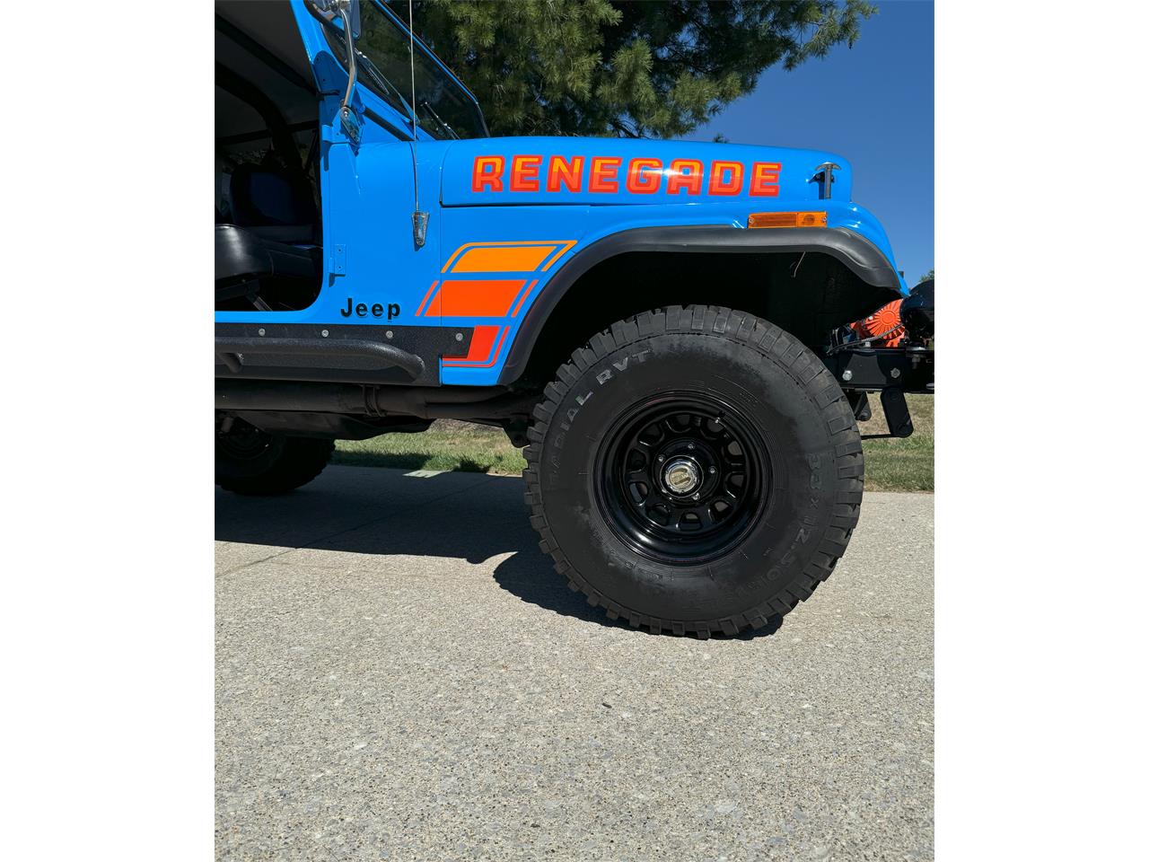 Jeep-Cj7-1977-Brilliant-Blue-Black-18