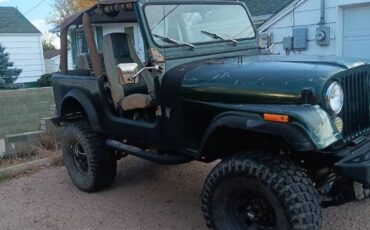 Jeep-Cj7-1977-Green-13