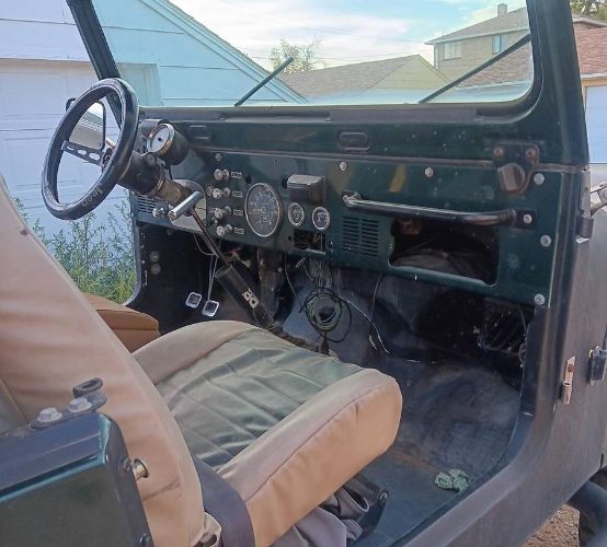 Jeep-Cj7-1977-Green-3