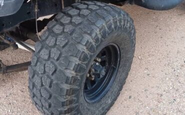 Jeep-Cj7-1977-Green