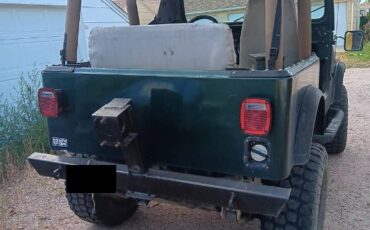 Jeep-Cj7-1977-Green-9