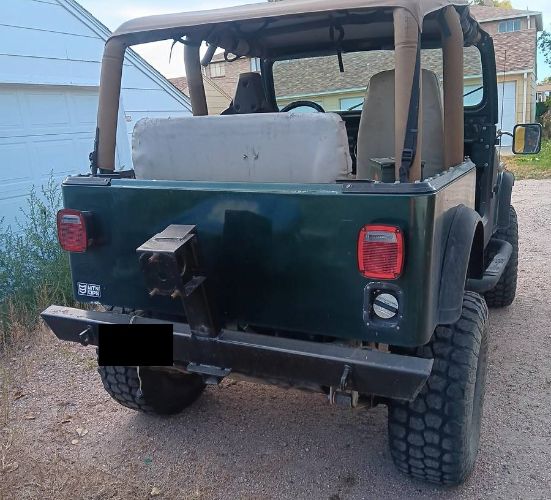 Jeep-Cj7-1977-Green-9