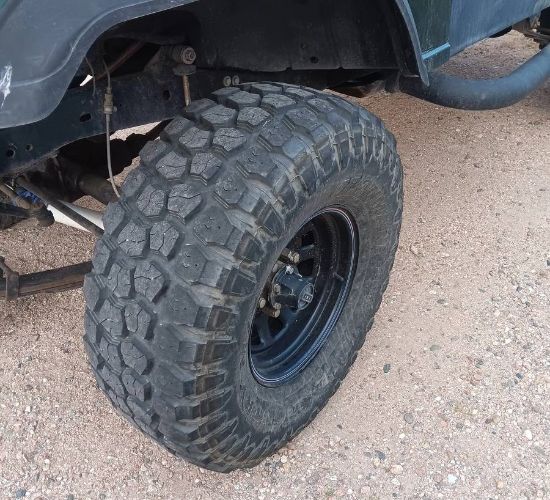 Jeep-Cj7-1977-Green