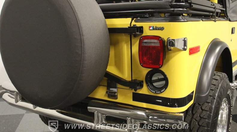 Jeep-Cj7-1977-Sunshine-Yellow-Black-17