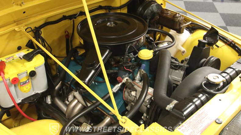 Jeep-Cj7-1977-Sunshine-Yellow-Black-24