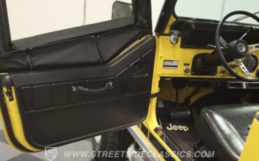 Jeep-Cj7-1977-Sunshine-Yellow-Black-29