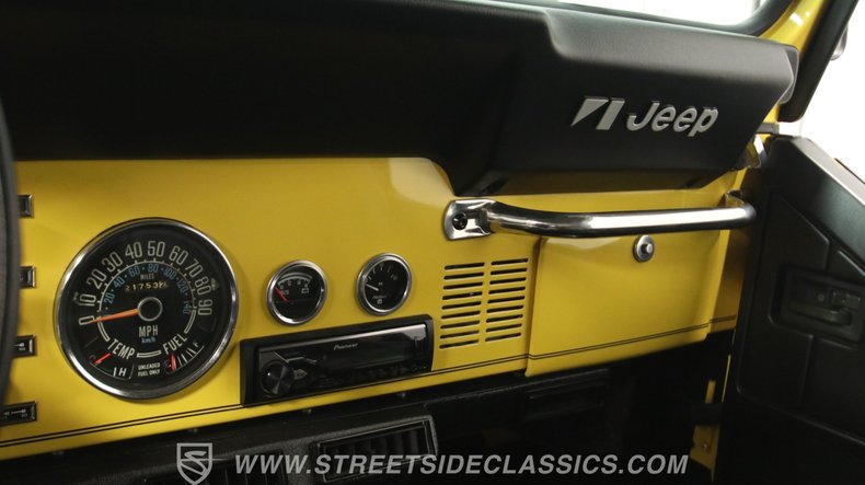 Jeep-Cj7-1977-Sunshine-Yellow-Black-33