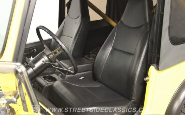 Jeep-Cj7-1977-Sunshine-Yellow-Black-34