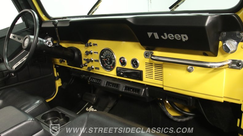 Jeep-Cj7-1977-Sunshine-Yellow-Black-40