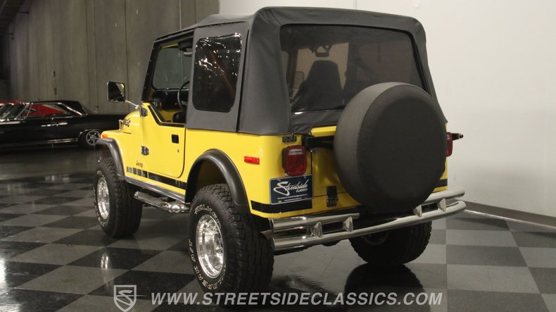 Jeep-Cj7-1977-Sunshine-Yellow-Black-8