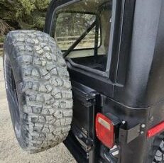 Jeep-Cj7-1978-Black-3