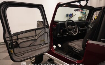 Jeep-Cj7-1978-Maroon-Black-45
