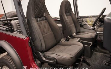 Jeep-Cj7-1978-Maroon-Black-8
