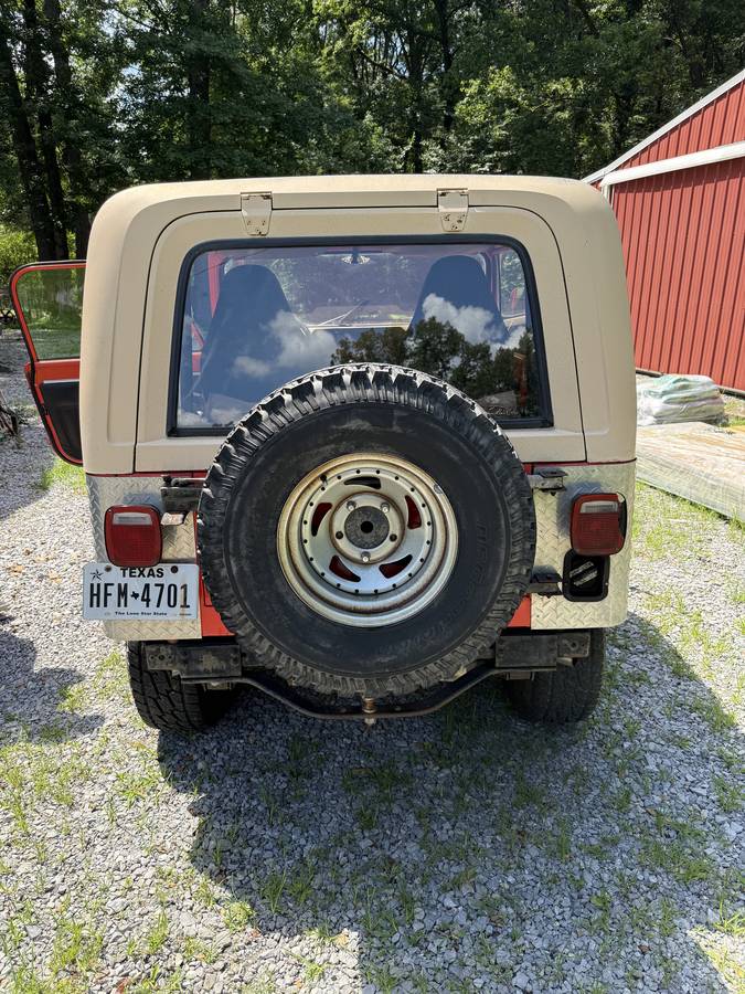 Jeep-Cj7-1978-orange-10