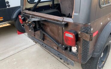 Jeep-Cj7-1979-17
