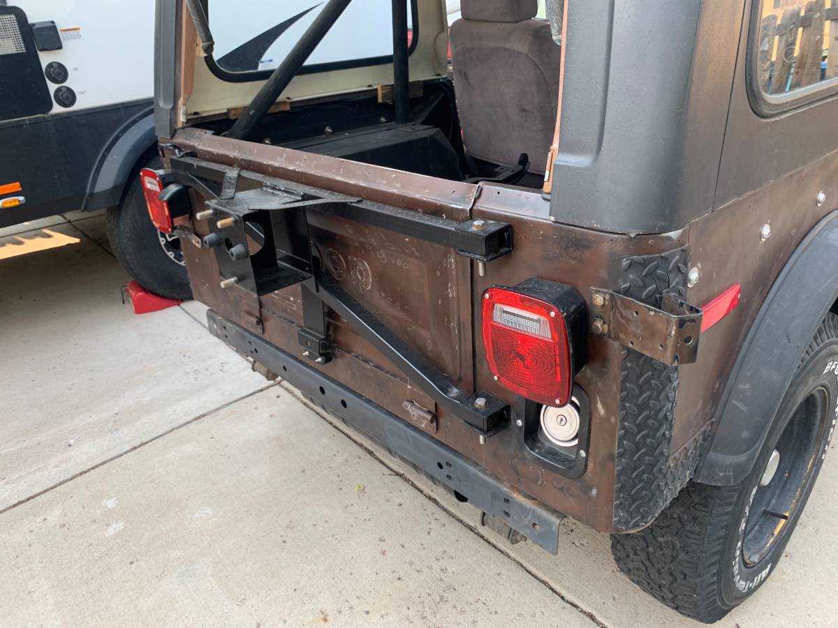 Jeep-Cj7-1979-17