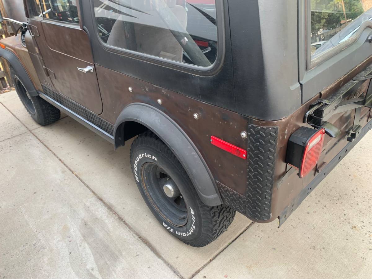 Jeep-Cj7-1979-9