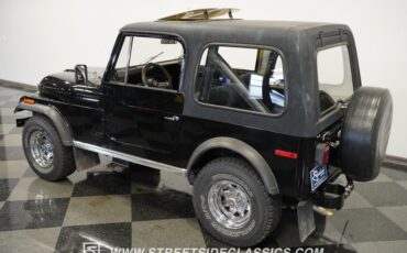 Jeep-Cj7-1979-Black-Black-21