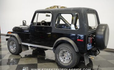 Jeep-Cj7-1979-Black-Black-22