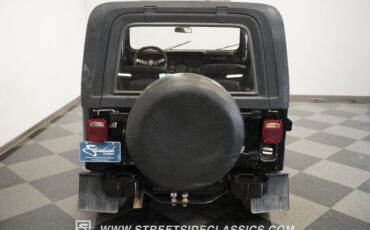 Jeep-Cj7-1979-Black-Black-27